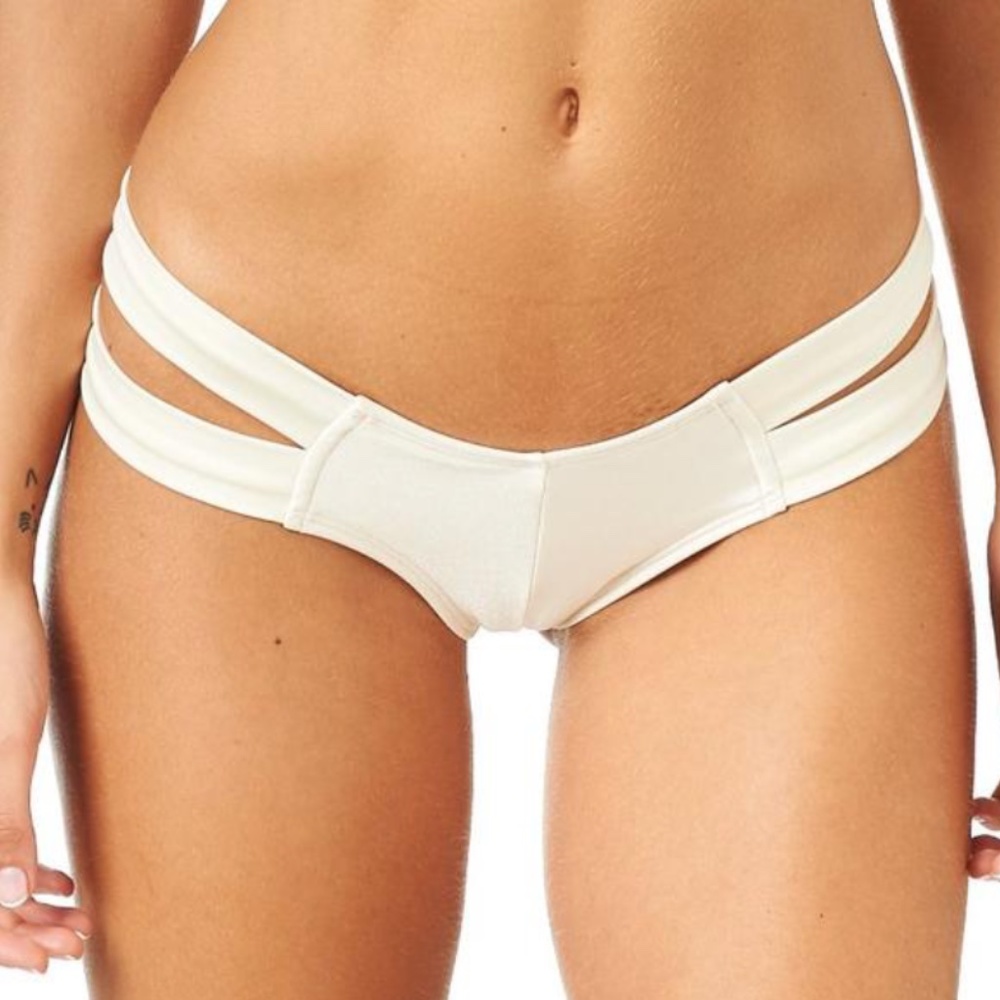 MONTCE LIGHT SAND EURO ADDED COVERAGE - NWT